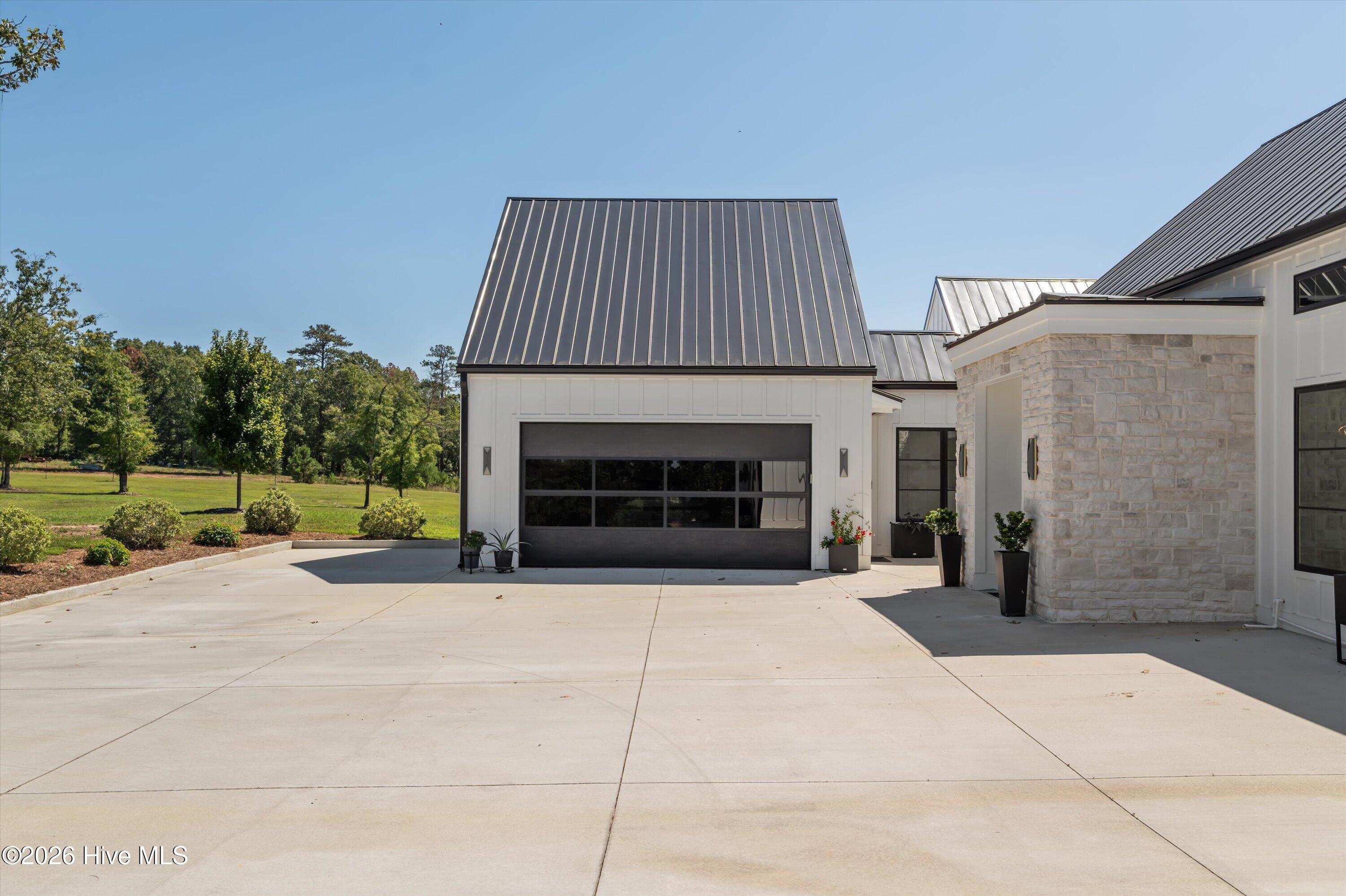 1540 Lovelace Road