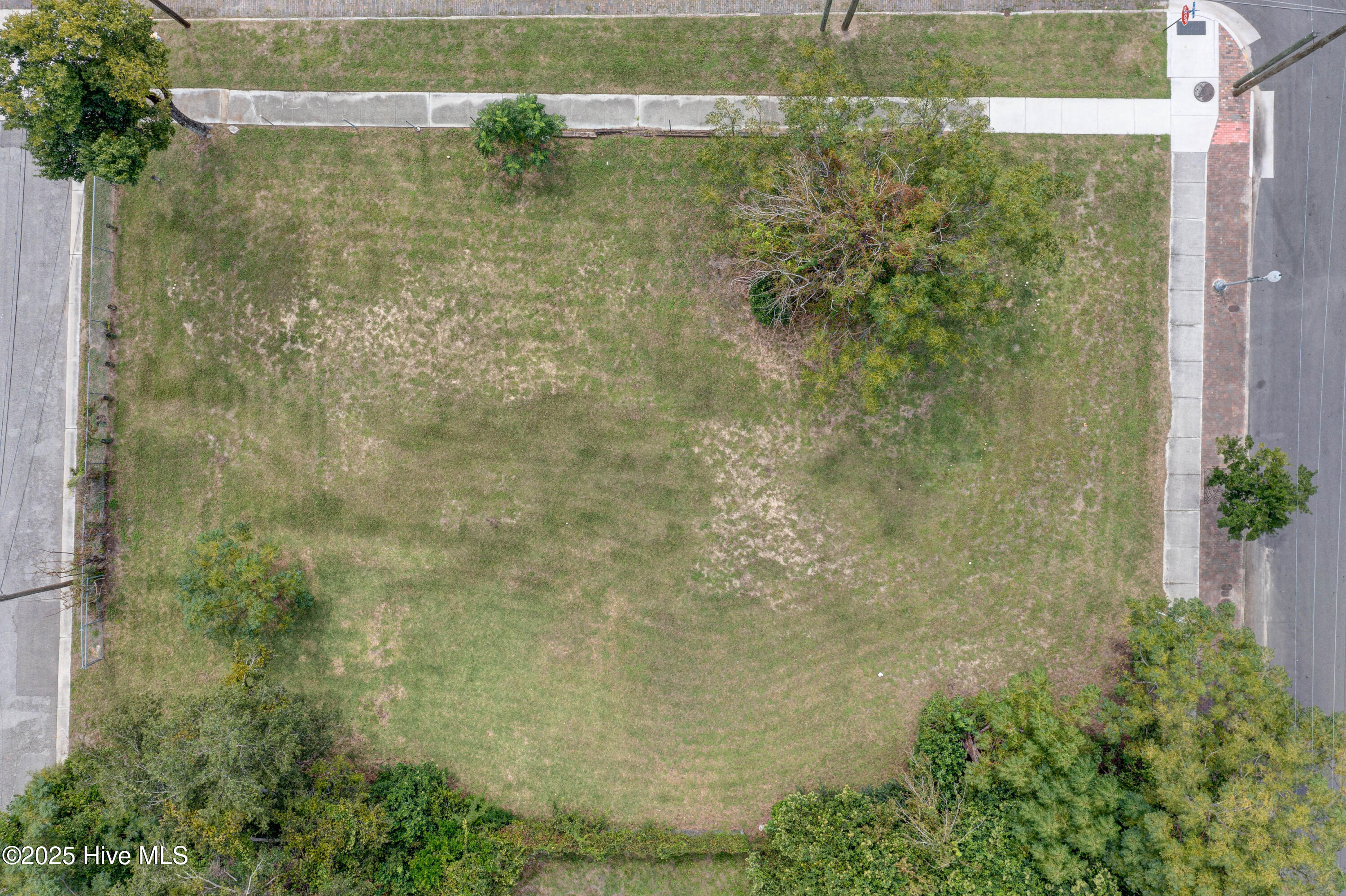 1102 Pt Lts 4 and 5 N 4th Street