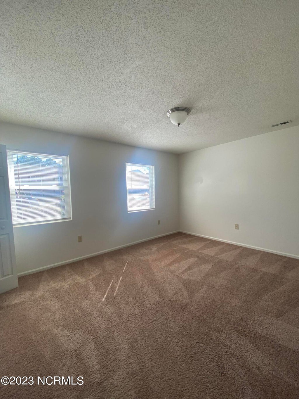 Photo of 251 Cordell Circle, Jacksonville, NC 28540 (MLS # 100587151)