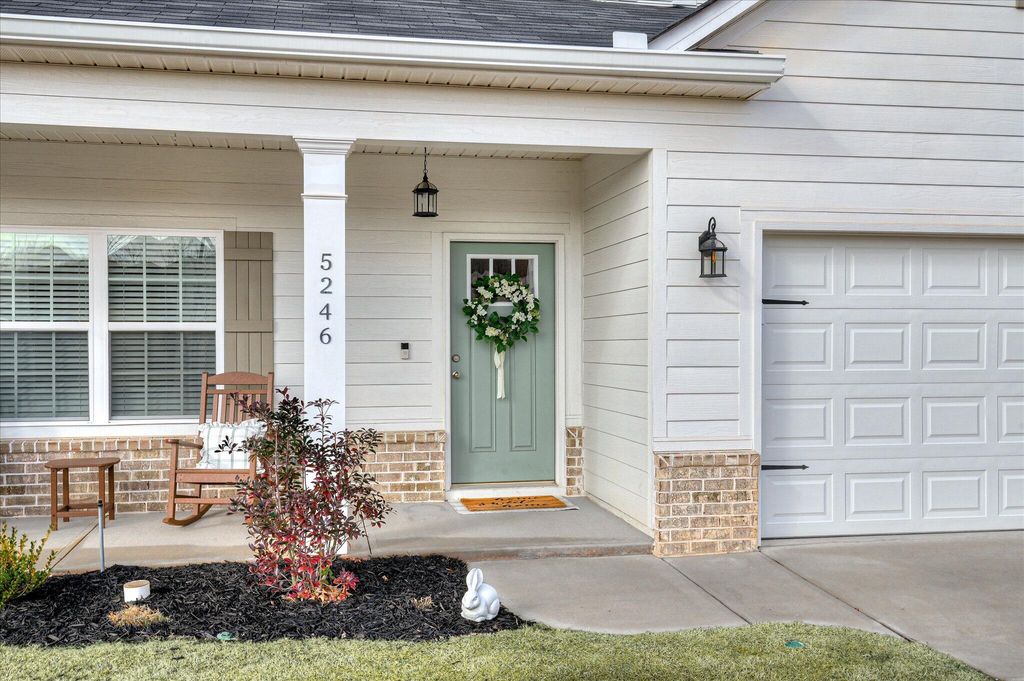 Photo of 5246 Greyton Circle, North Augusta, SC 29860 (MLS # 551647)