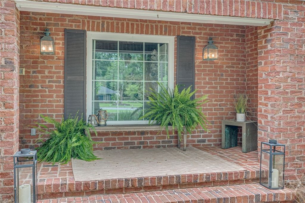 Photo of 502 Old Mill Road, Savannah, GA 31419 (MLS # SA334395)