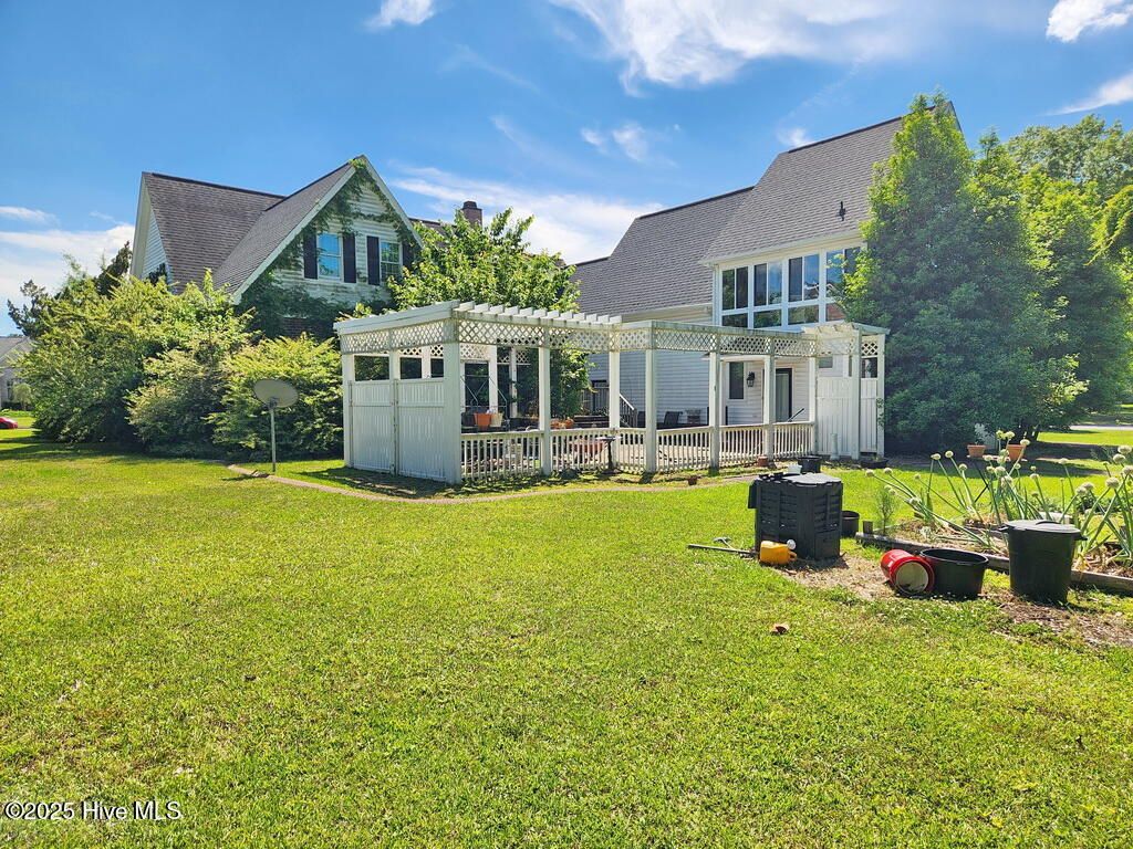 Photo of 109 Foxcroft Lane, Winterville, NC 28590 (MLS # 100506064)