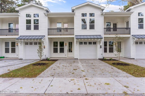 Townhouse For Sale - 4211 Spirea Drive #C<br/> Wilmington, NC 28403