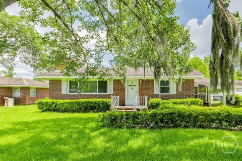 Homes For Rent - 16 Herty Drive<br/> Savannah, GA 31408