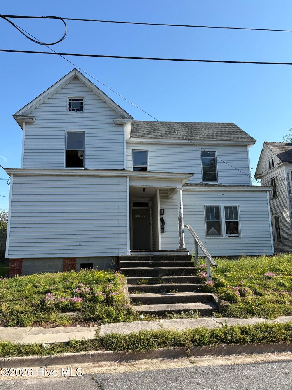 Photo of 208 W Burgess Street, Elizabeth City, NC 27909 (MLS # 100567203)