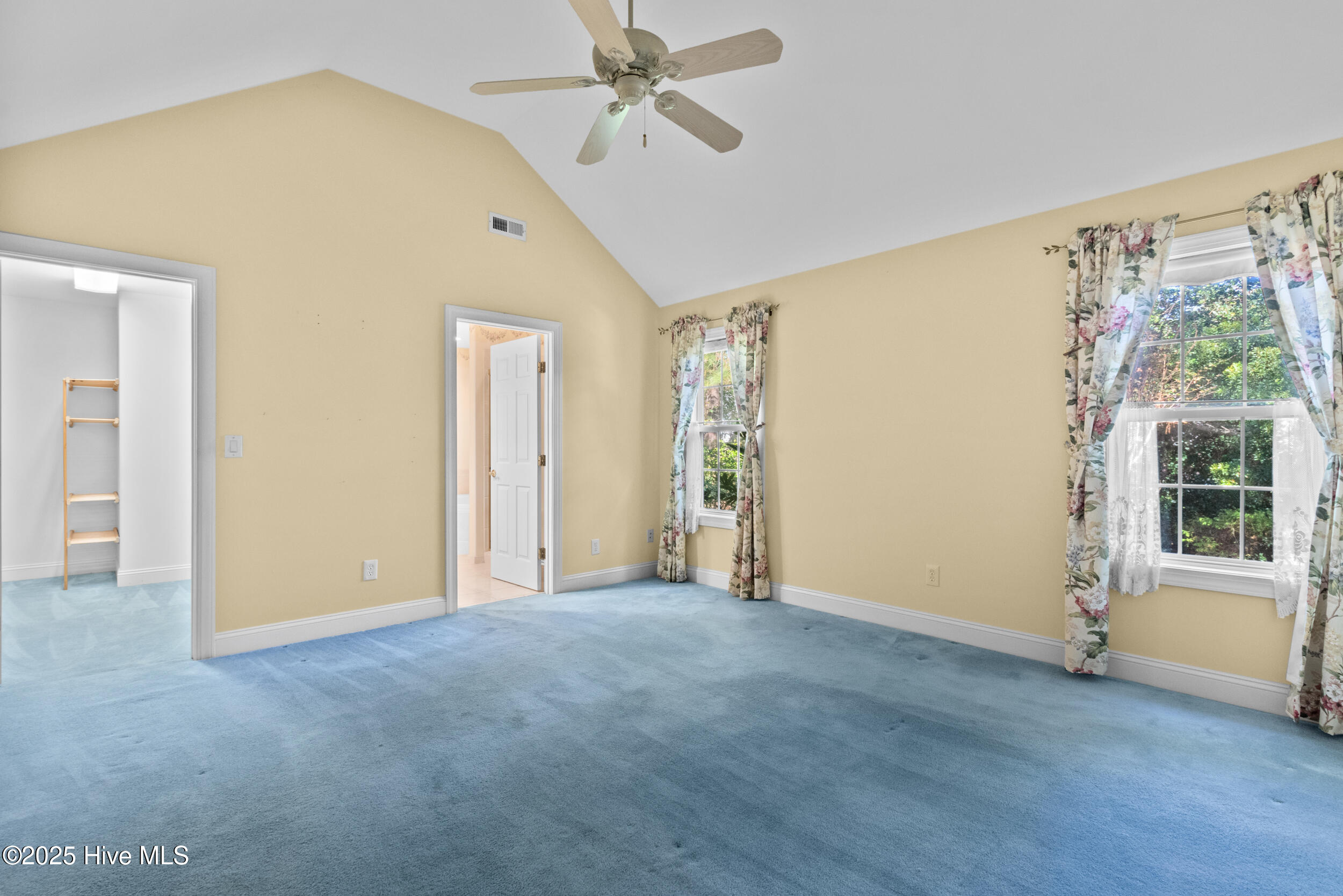 Wilmington, North Carolina 28409, United States, 3 Bedrooms Bedrooms, ,3 BathroomsBathrooms,Residential,Active,255698