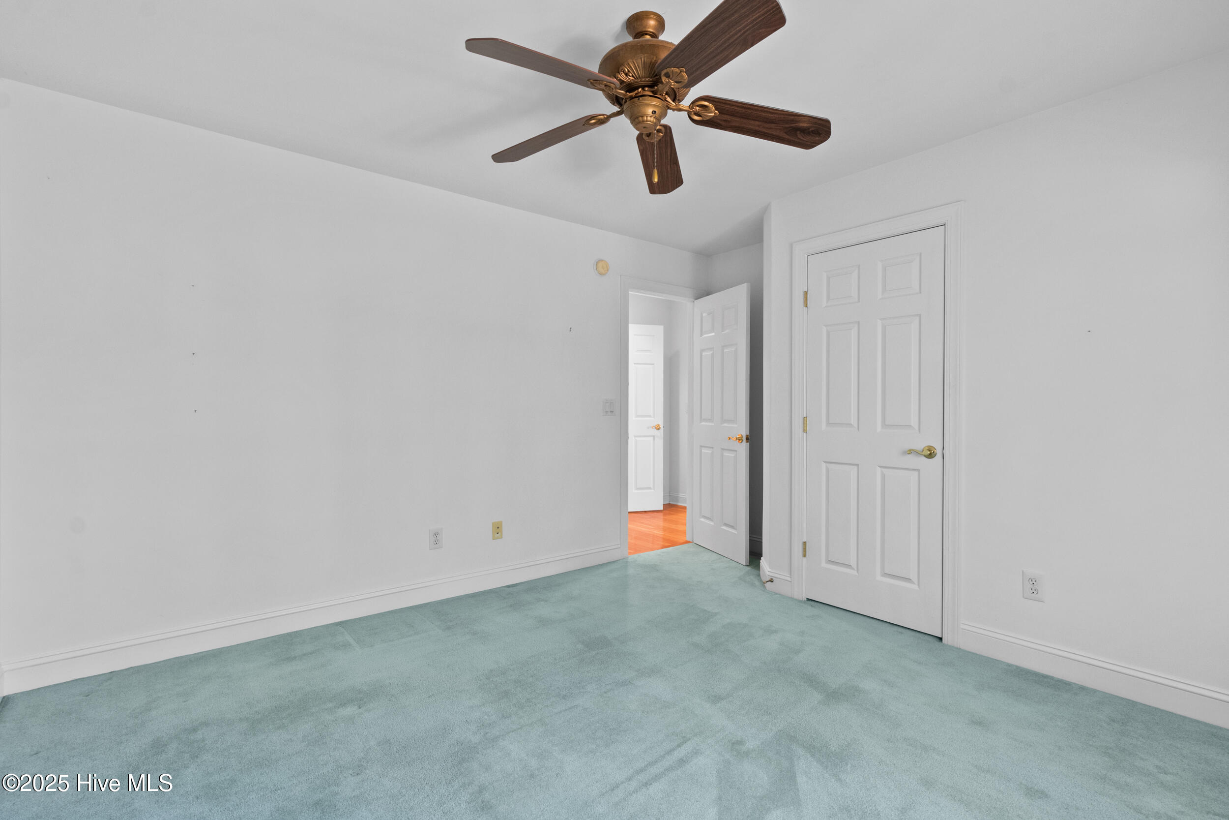 Wilmington, North Carolina 28409, United States, 3 Bedrooms Bedrooms, ,3 BathroomsBathrooms,Residential,Active,255698