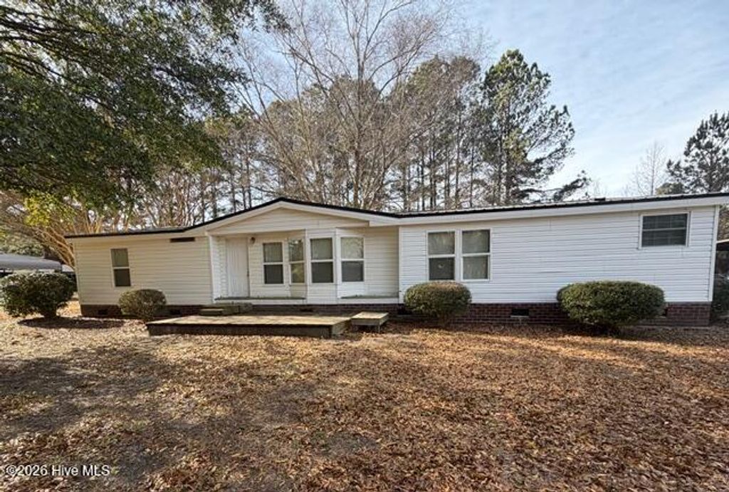 Photo of 155 NW Craven Middle School Road, New Bern, NC 28560 (MLS # 100548147)