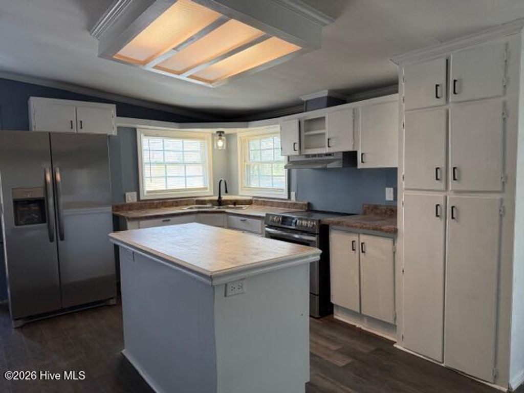 Photo of 155 NW Craven Middle School Road, New Bern, NC 28560 (MLS # 100548147)