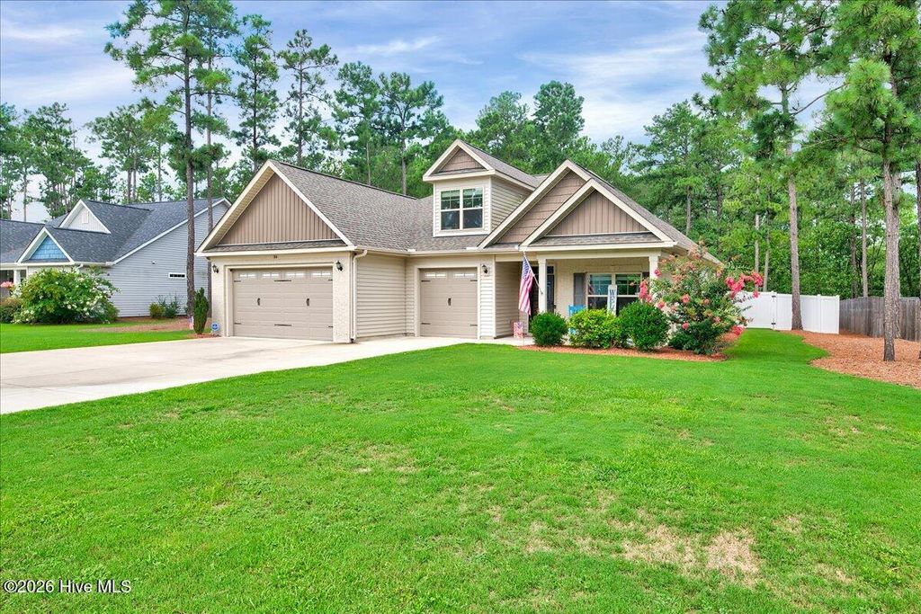 Photo of 316 Pine Laurel Drive, Carthage, NC 28327 (MLS # 100547739)
