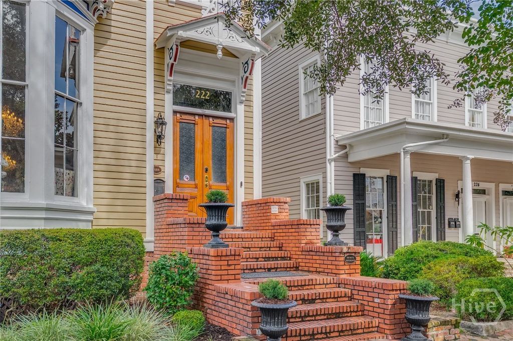Photo of 222 E Gwinnett Street, Savannah, GA 31401 (MLS # SA341264)