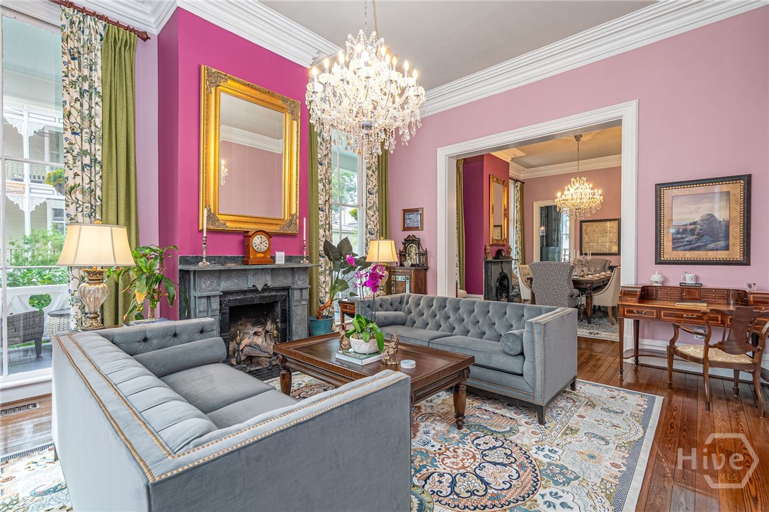 222 E Gwinnett Street