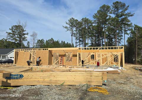 Homes For Sale - 103 Palm Circle<br/> Craven County, Havelock, NC 28532