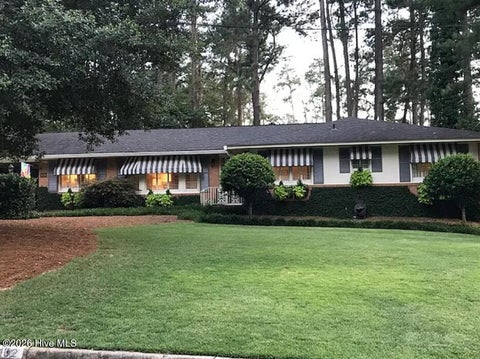 Photo of 3132 Edinburgh Drive, Augusta, GA 30909 (MLS # 100610823)