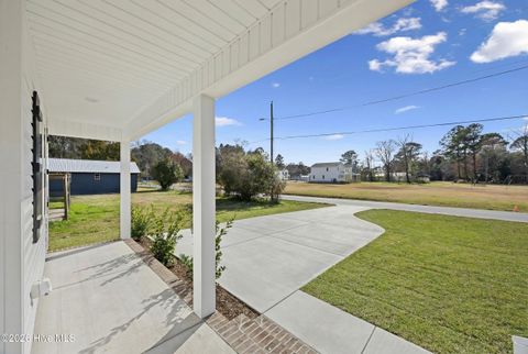 Tiny photo for 310 S Vann Street, Burgaw, NC 28425 (MLS # 100559945)