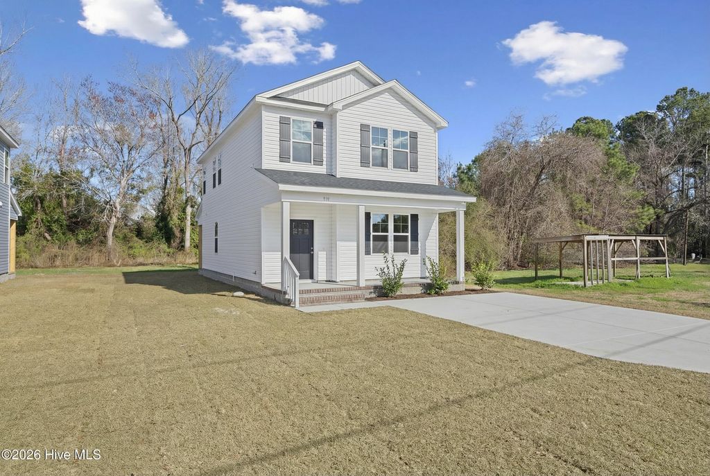 Photo of 310 S Vann Street, Burgaw, NC 28425 (MLS # 100559945)