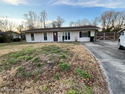 Photo of 130 Tanglewood Drive, Jacksonville, NC 28540 (MLS # 100546587)