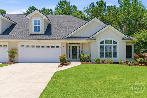 Townhouse For Sale - 9 Turning Leaf Court<br/> Savannah, GA 31419