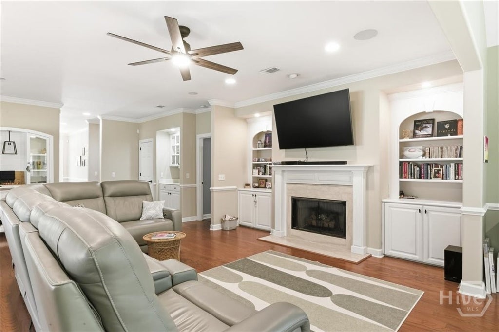 Photo of 9 Turning Leaf Court, Savannah, GA 31419 (MLS # SA357437)