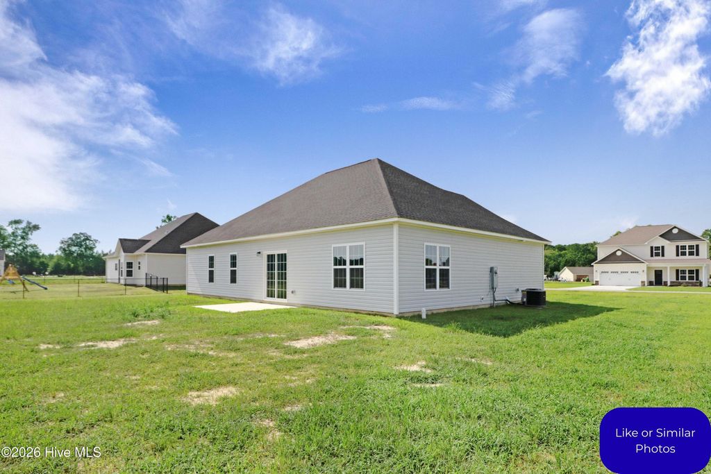 Photo of 657 Briarneck Road, Jacksonville, NC 28540 (MLS # 100570212)