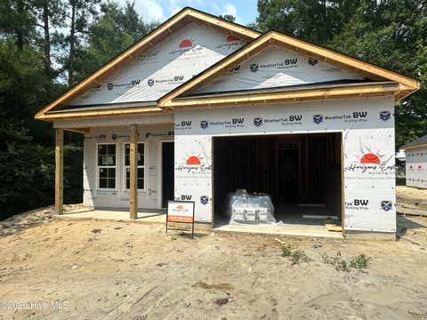 Homes For Sale - 704 Bynum Avenue<br/> Maysville, NC 28555