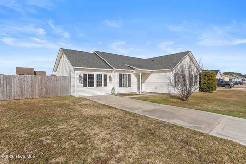 Tiny photo for 107 Airleigh Place, Richlands, NC 28574 (MLS # 100550831)