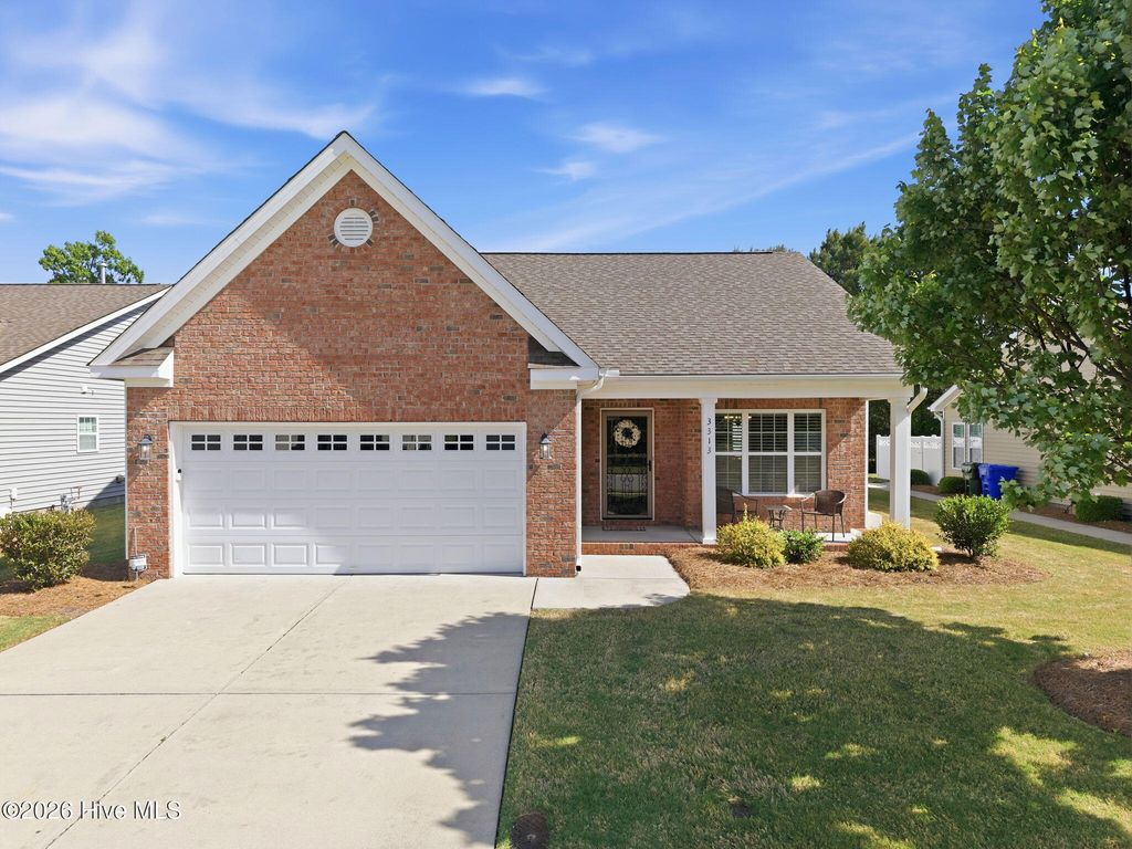 Photo of 3313 Stone Bend Drive, Winterville, NC 28590 (MLS # 100570341)