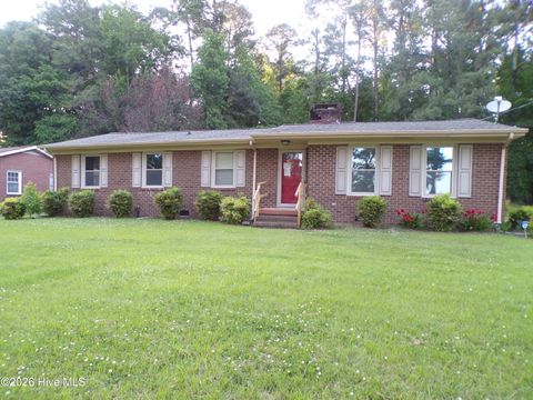 Homes For Sale - 6518 Fairway Drive<br/> Grifton, NC 28530