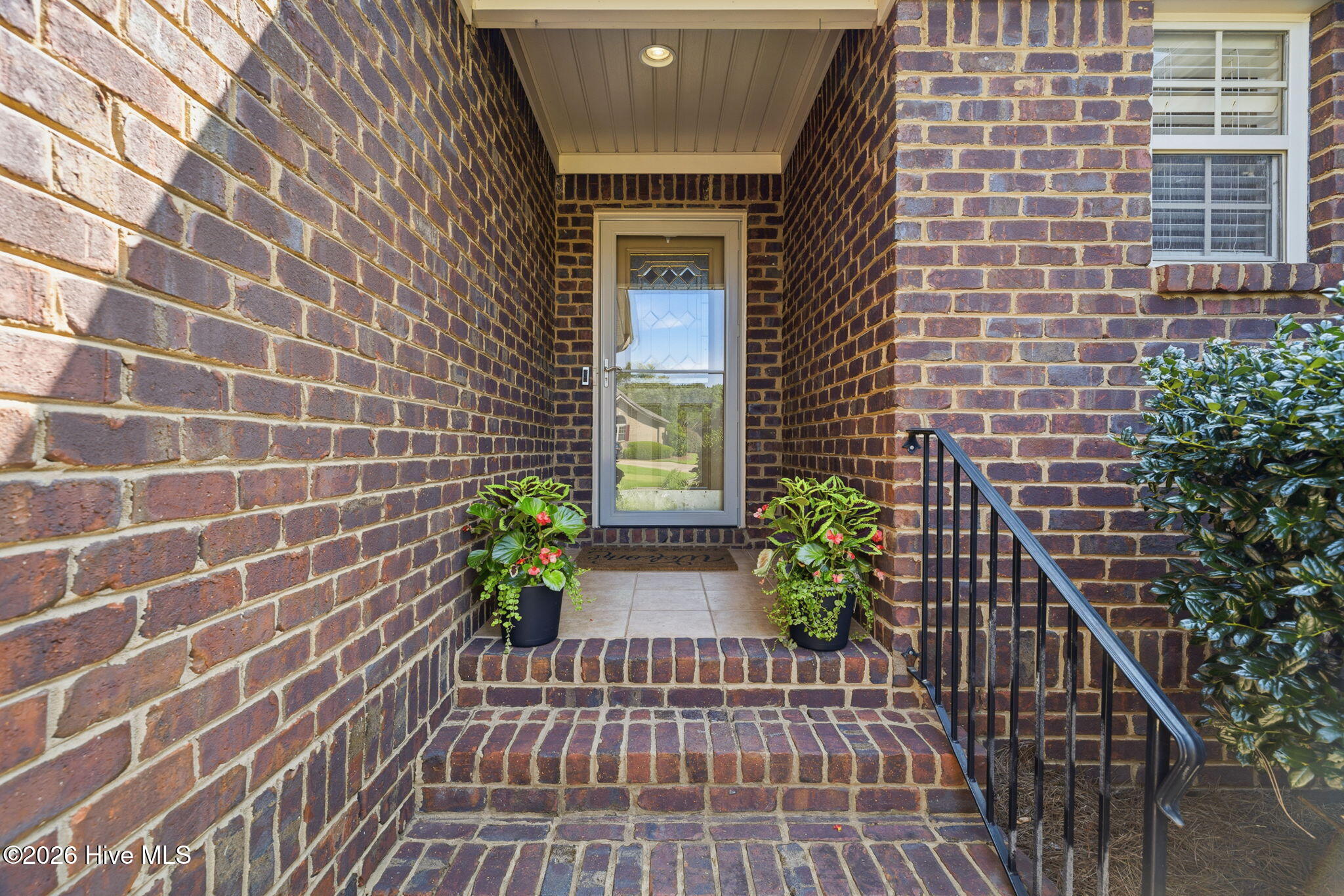 211 Estuary Court