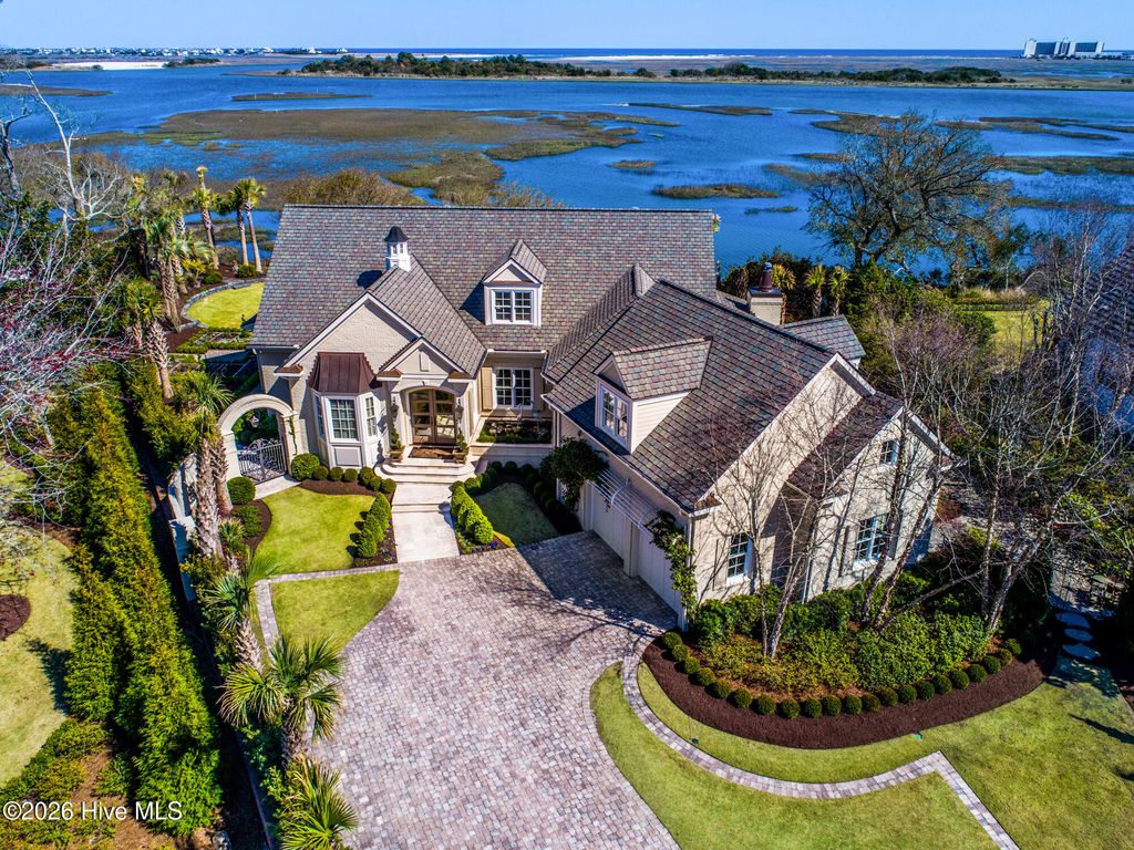 Photo of 2352 Ocean Point Drive, Wilmington, NC 28405 (MLS # 100571186)