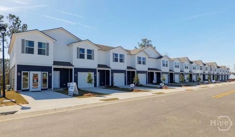 Townhouse For Sale - 6435 Abney Court<br/> Lowndes County, Valdosta, GA 31605