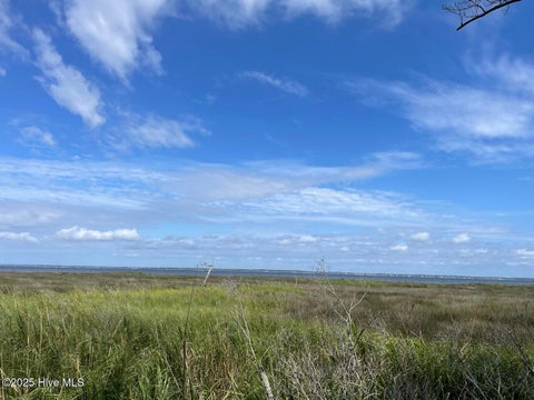 Vacant Land For Sale - 237 Garbacon Drive<br/> Carteret County, Beaufort, NC 28516