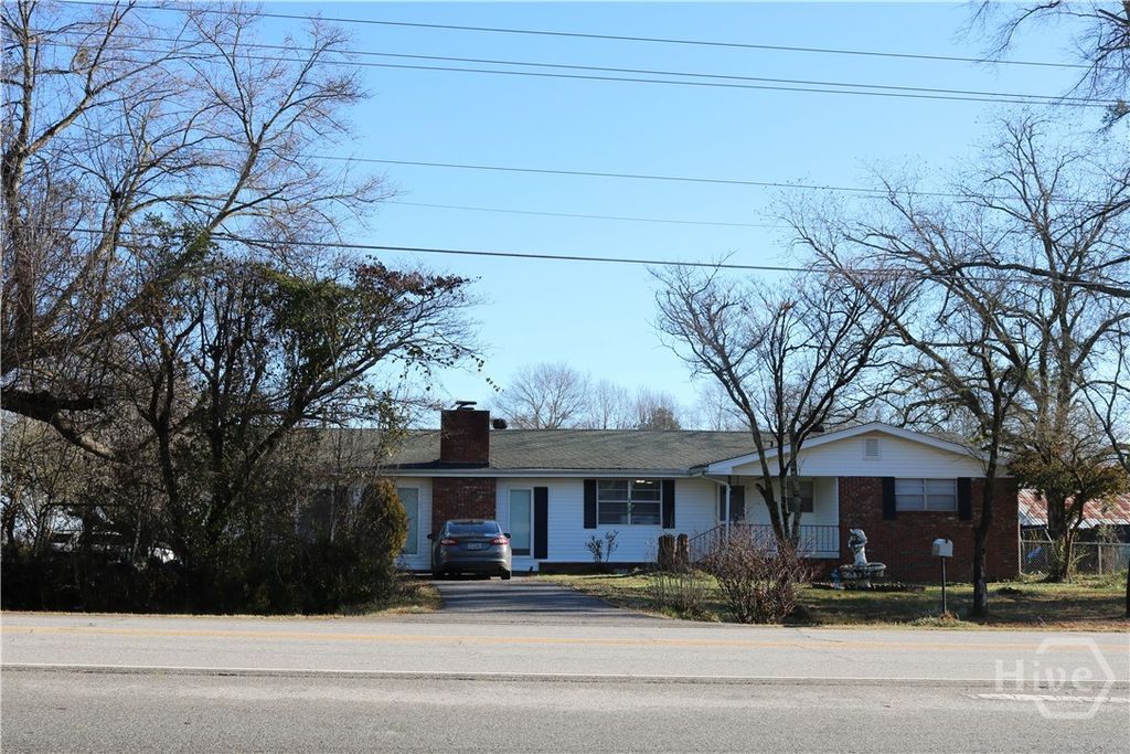 Photo of 640 Gholston Street, Comer, GA 30629 (MLS # CL349093)