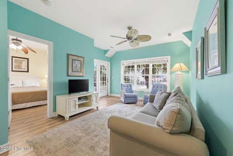 Tiny photo for 215 Summer Winds Place, Surf City, NC 28445 (MLS # 100579553)