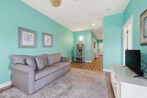 Tiny photo for 215 Summer Winds Place, Surf City, NC 28445 (MLS # 100579553)