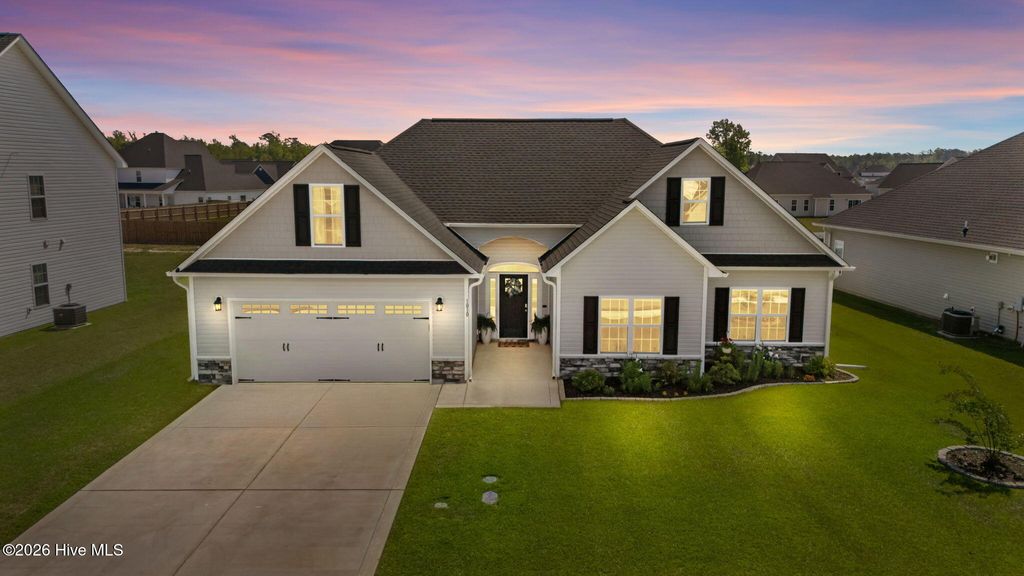 Photo of 1010 Bluewater Boulevard, New Bern, NC 28562 (MLS # 100570272)