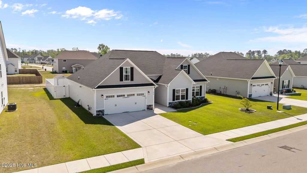 Photo of 1010 Bluewater Boulevard, New Bern, NC 28562 (MLS # 100570272)