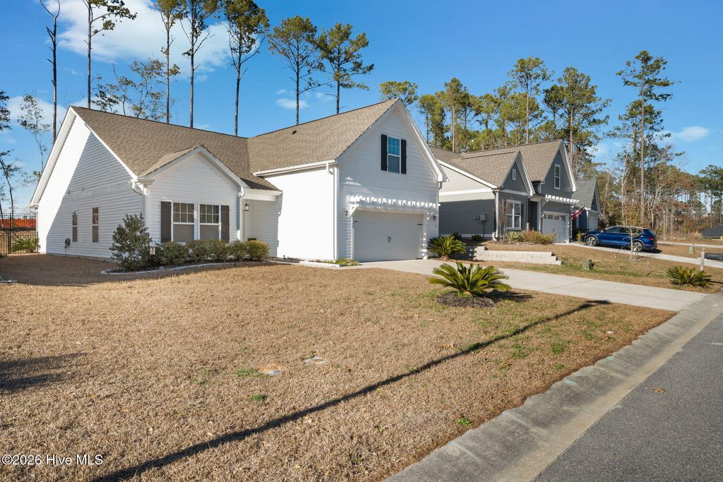 Photo of 2549 Provence Drive SE, Bolivia, NC 28422 (MLS # 100549288)