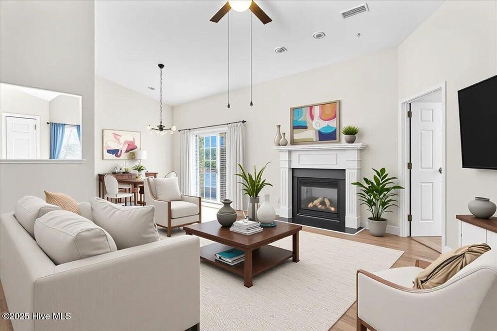 Photo of 5228 Minnesota Drive SE, Southport, NC 28461 (MLS # 100547110)