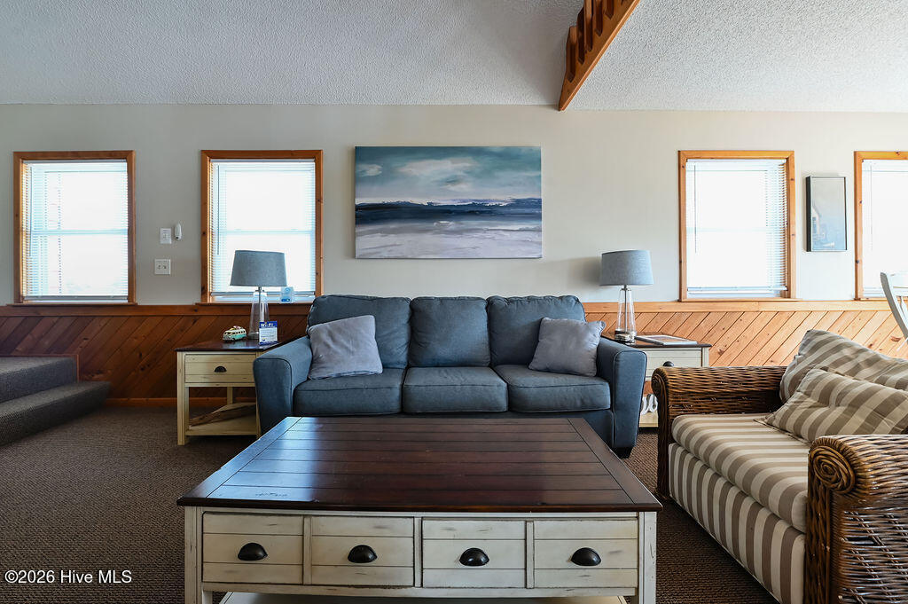 2218 S Virginia Dare Trail