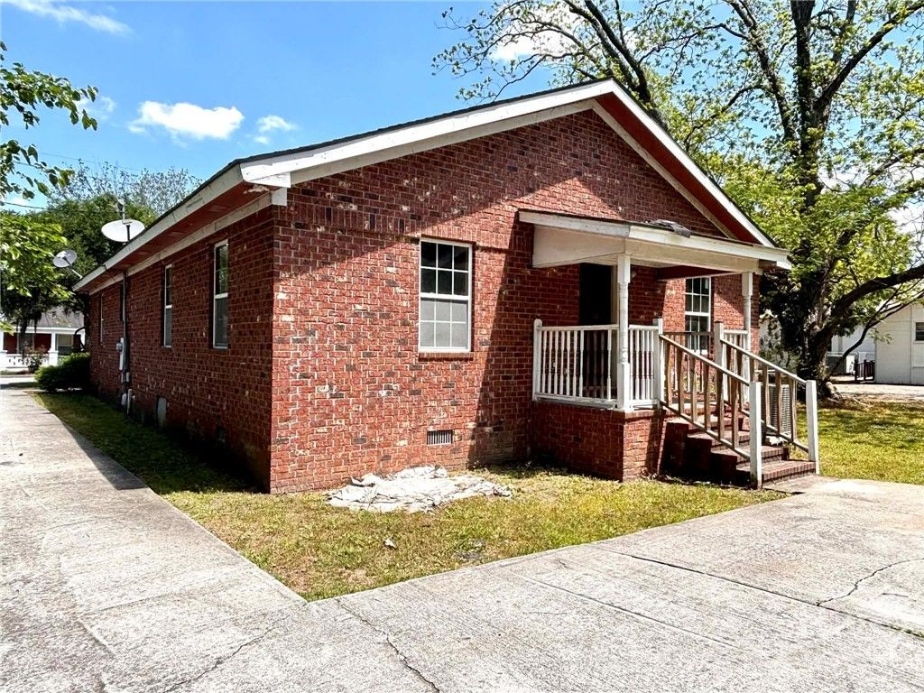 Photo of 109 Darling Street, Savannah, GA 31408 (MLS # SA356468)
