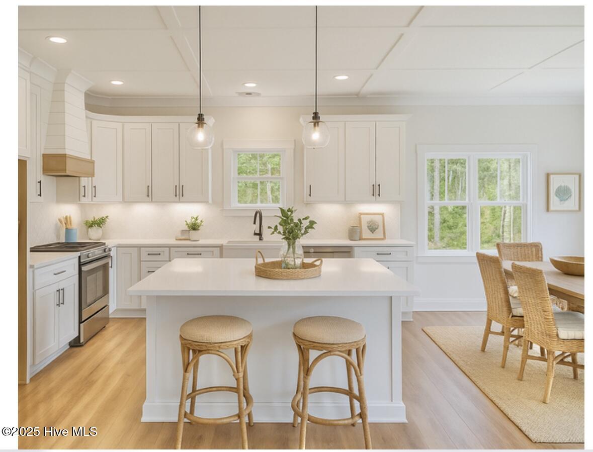 3086 River Hills Drive SW