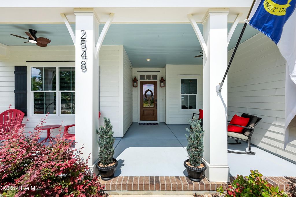 Photo of 2548 Lakeside Circle, Wilmington, NC 28401 (MLS # 100575382)