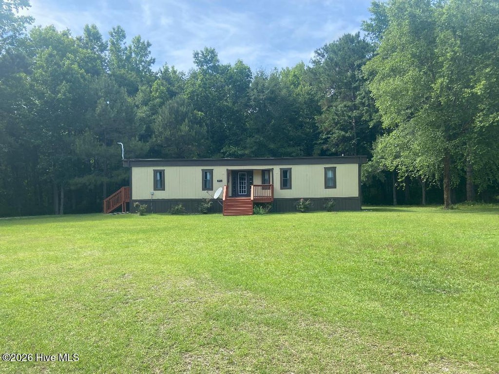 Photo of 3324 Stag Park Road, Burgaw, NC 28425 (MLS # 100600043)