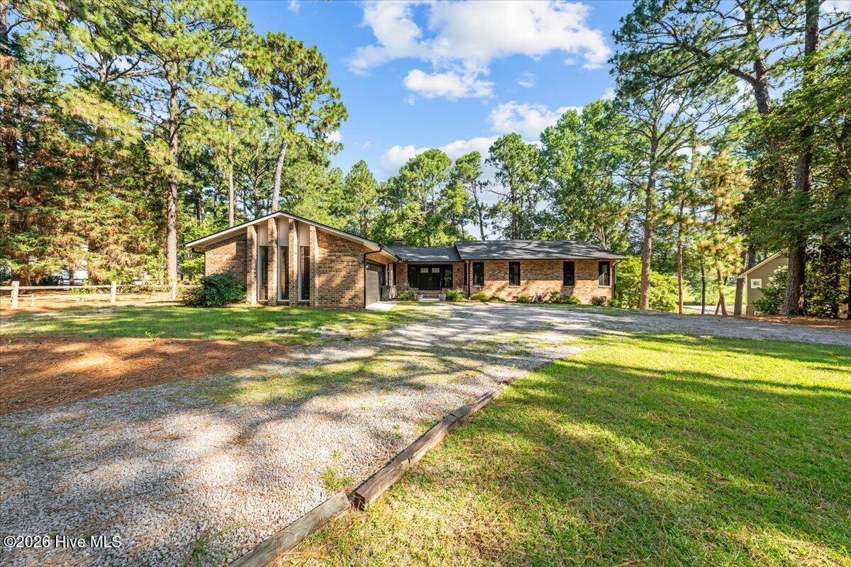 5 Crows Nest, Whispering Pines, NC, 28327