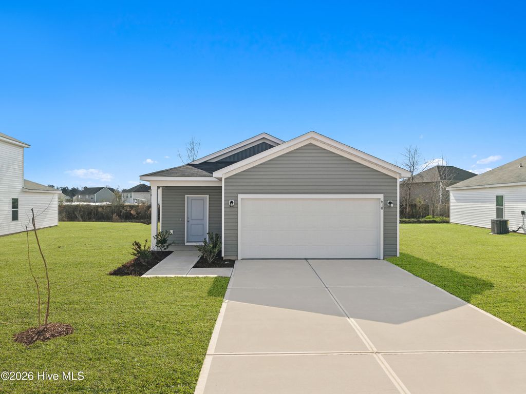 Photo of 628 S Squires Run Lane, Richlands, NC 28574 (MLS # 100546413)