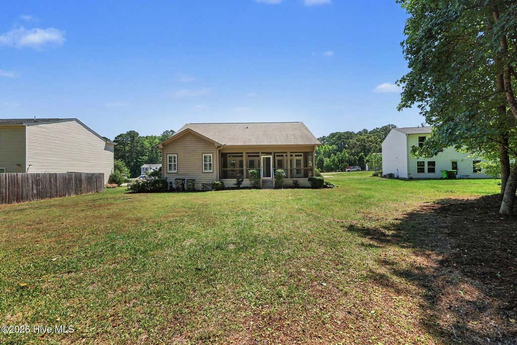 Photo of 143 Fawnbrook Drive, Four Oaks, NC 27524 (MLS # 100582196)