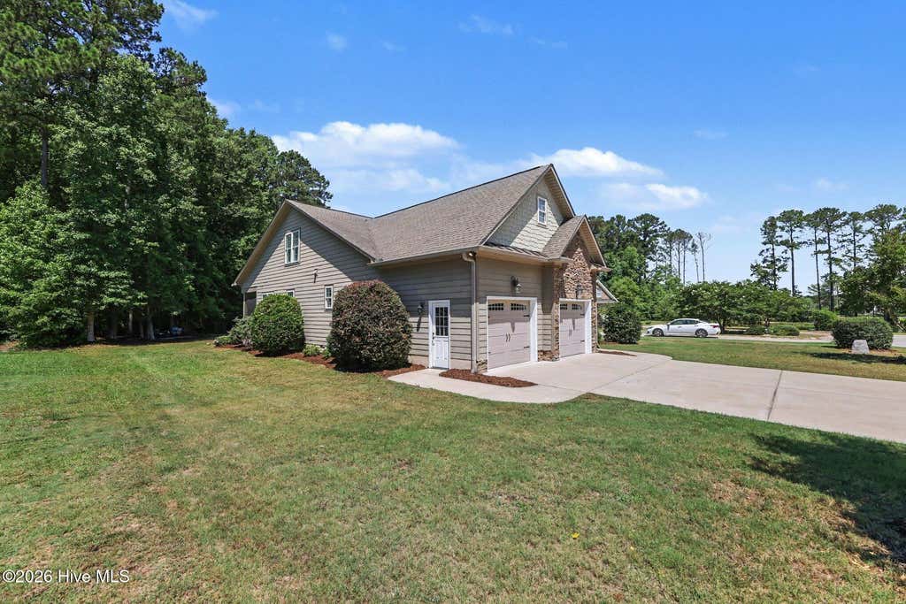Photo of 143 Fawnbrook Drive, Four Oaks, NC 27524 (MLS # 100582196)