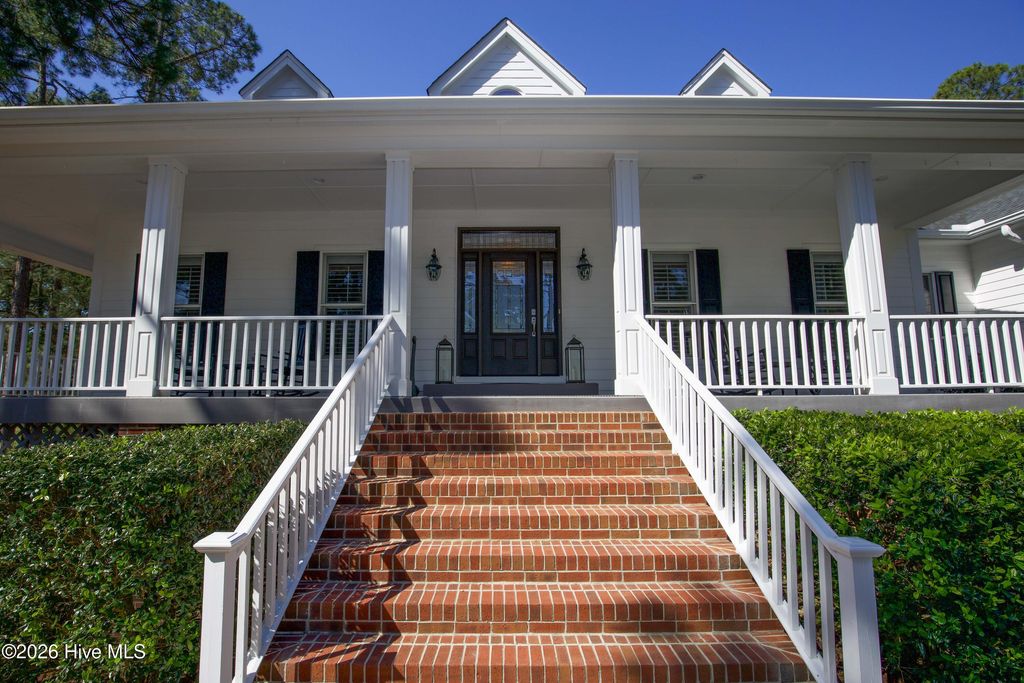 Photo of 52 Stoneykirk Drive, Pinehurst, NC 28374 (MLS # 100574773)