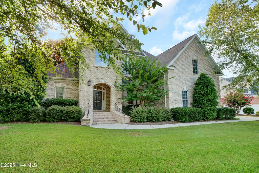 Photo of 8707 Lowes Island Drive, Wilmington, NC 28411 (MLS # 100518600)